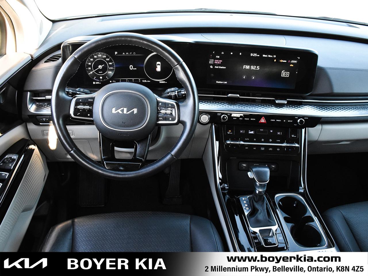 2024 Kia Carnival SX THREE ROW SEATING / SUNROOF Photo