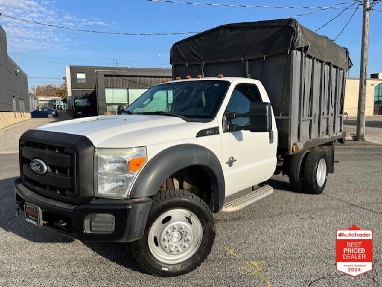 2011 Ford F-550 4WD 6.7L POWER STROKE DIESEL FLAT BED STAKE TRUCK! Photo