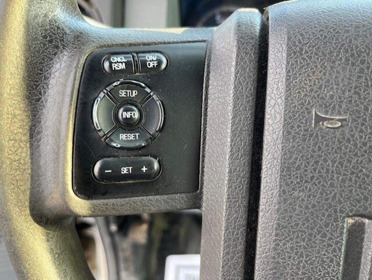 2011 Ford F-550 4WD 6.7L POWER STROKE DIESEL FLAT BED STAKE TRUCK! Photo