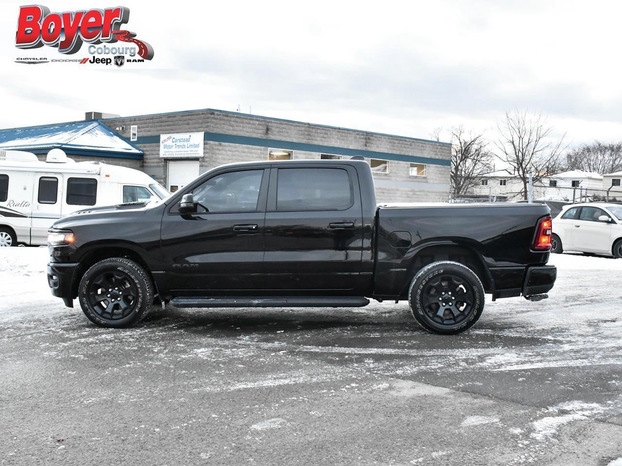 2025 RAM 1500 SPORT Photo3