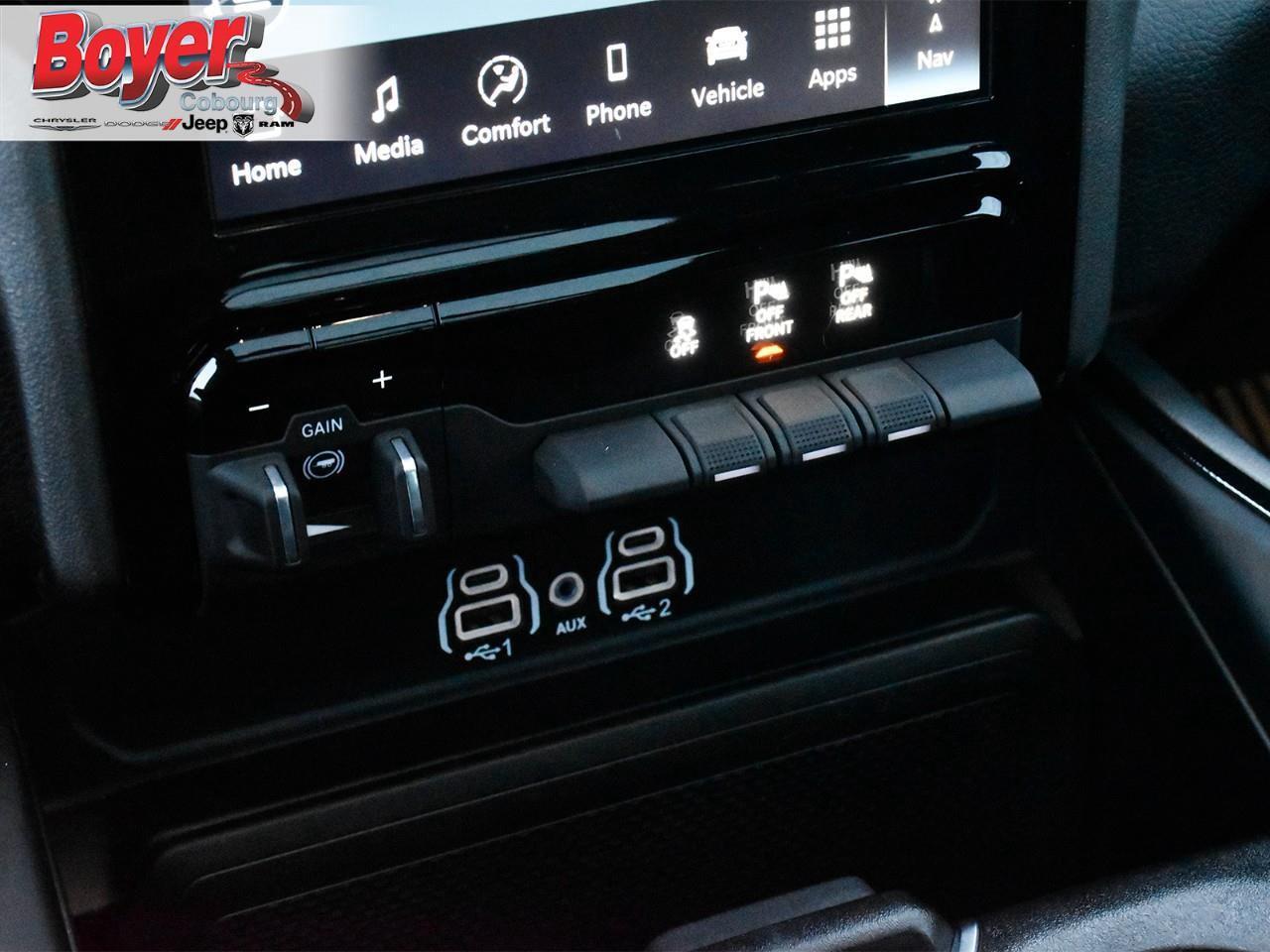 2025 RAM 1500 SPORT Photo