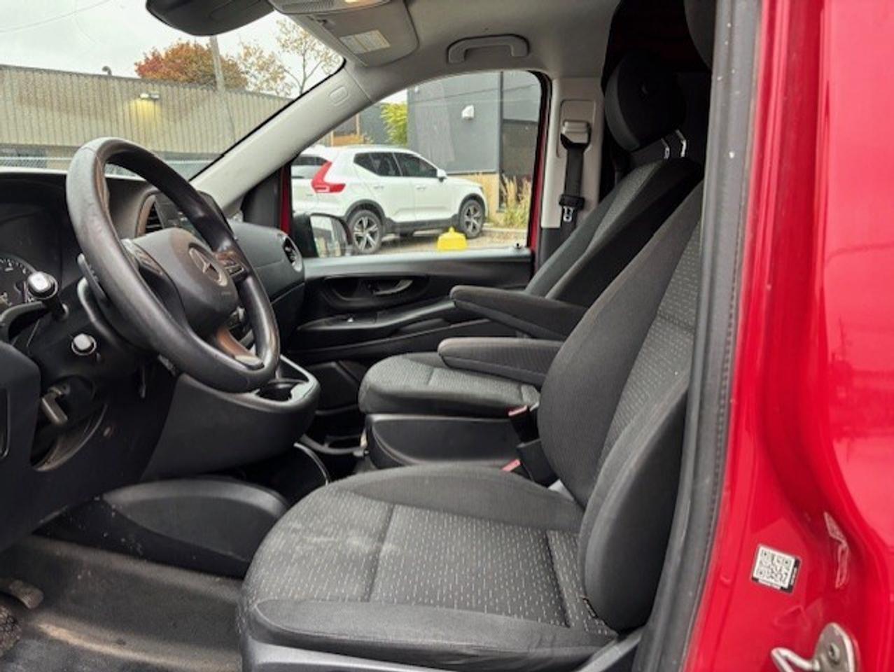 2021 Mercedes-Benz Metris Cargo Van 135 WB-BACK UP CAMERA-BLUETOOTH-NO WINDOWS-CERTIFI Photo