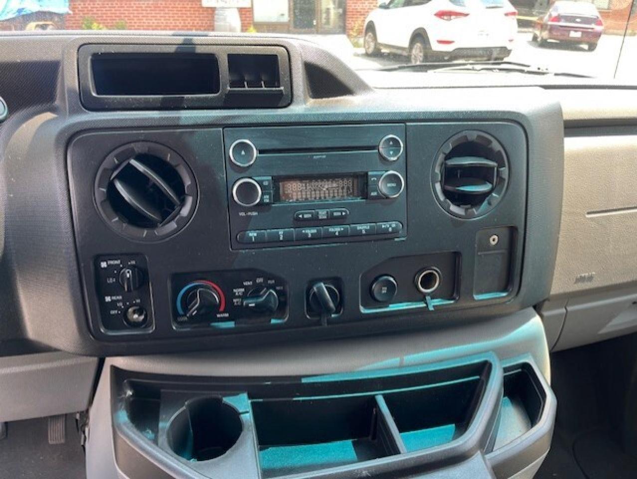 2013 Ford Econoline E-150 XL **5 PASSENGER-CARGO-2 TO CHOOSE FROM** Photo