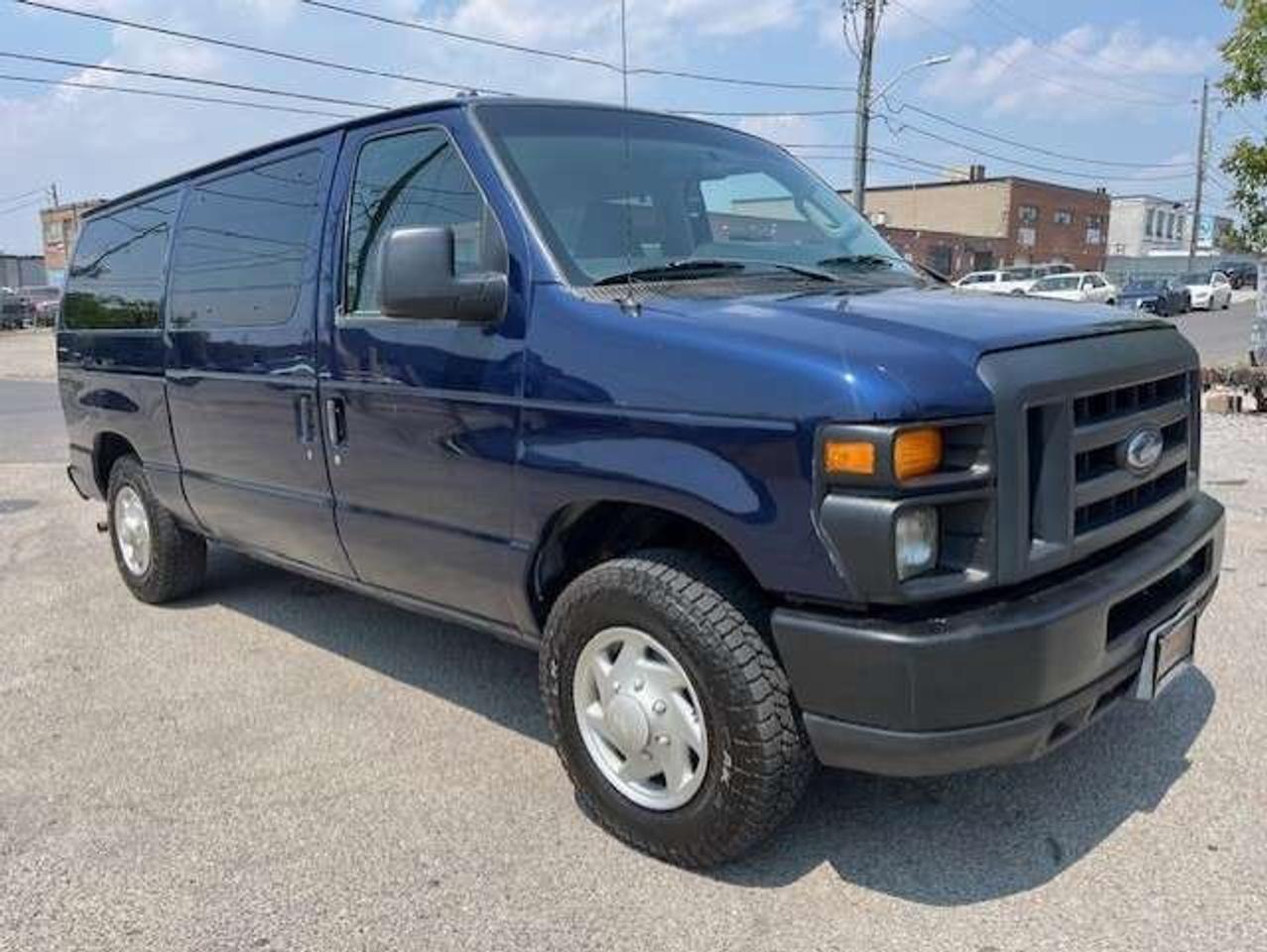 2013 Ford Econoline E-150 XL **5 PASSENGER-CARGO-2 TO CHOOSE FROM** Photo
