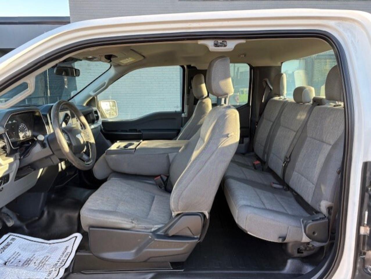 2022 Ford F-150 XL SuperCab 8' Box BEST DEAL IN CANADA-WE FINANCE! Photo