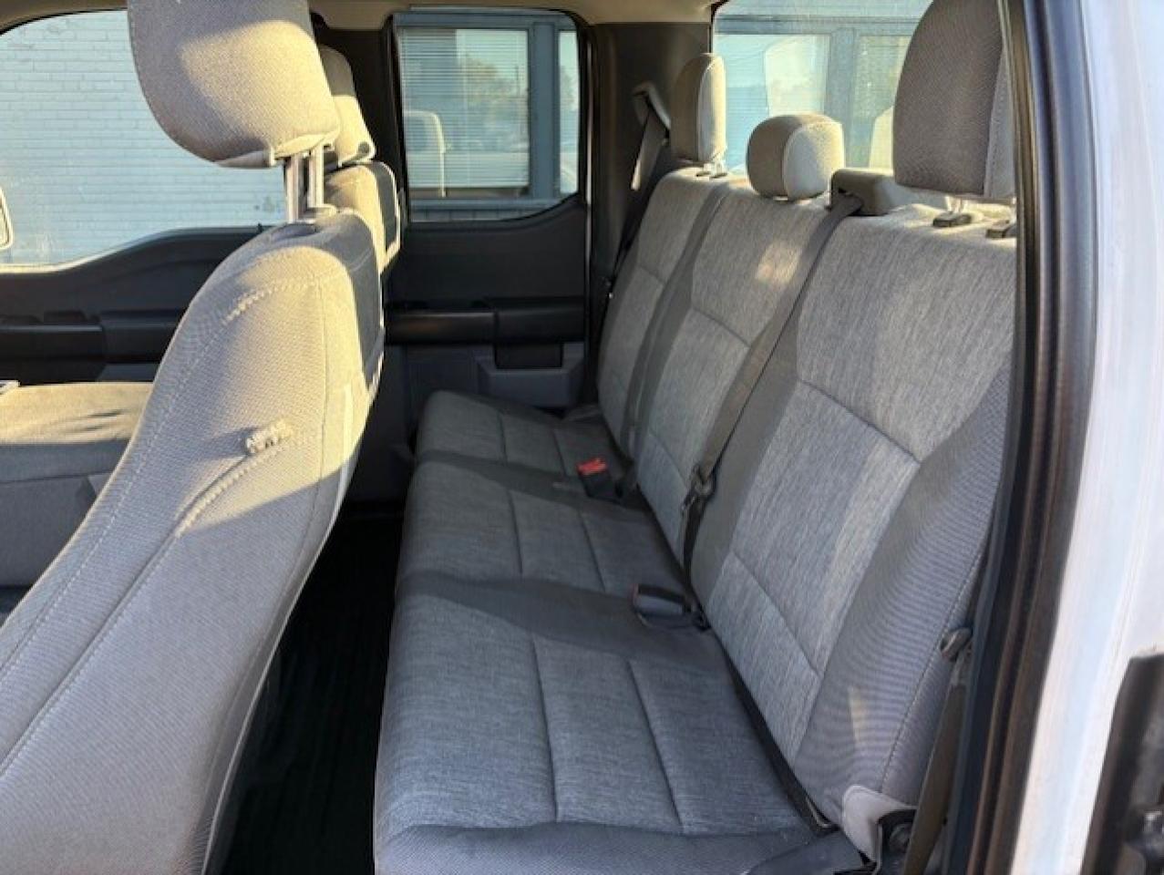 2022 Ford F-150 XL SuperCab 8' Box BEST DEAL IN CANADA-WE FINANCE! Photo