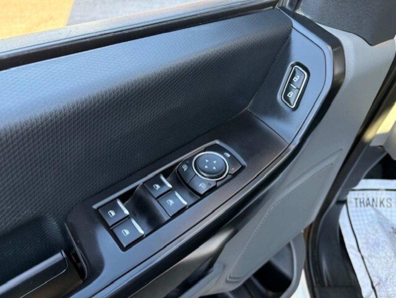 2022 Ford F-150 XL SuperCab 8' Box BEST DEAL IN CANADA-WE FINANCE! Photo