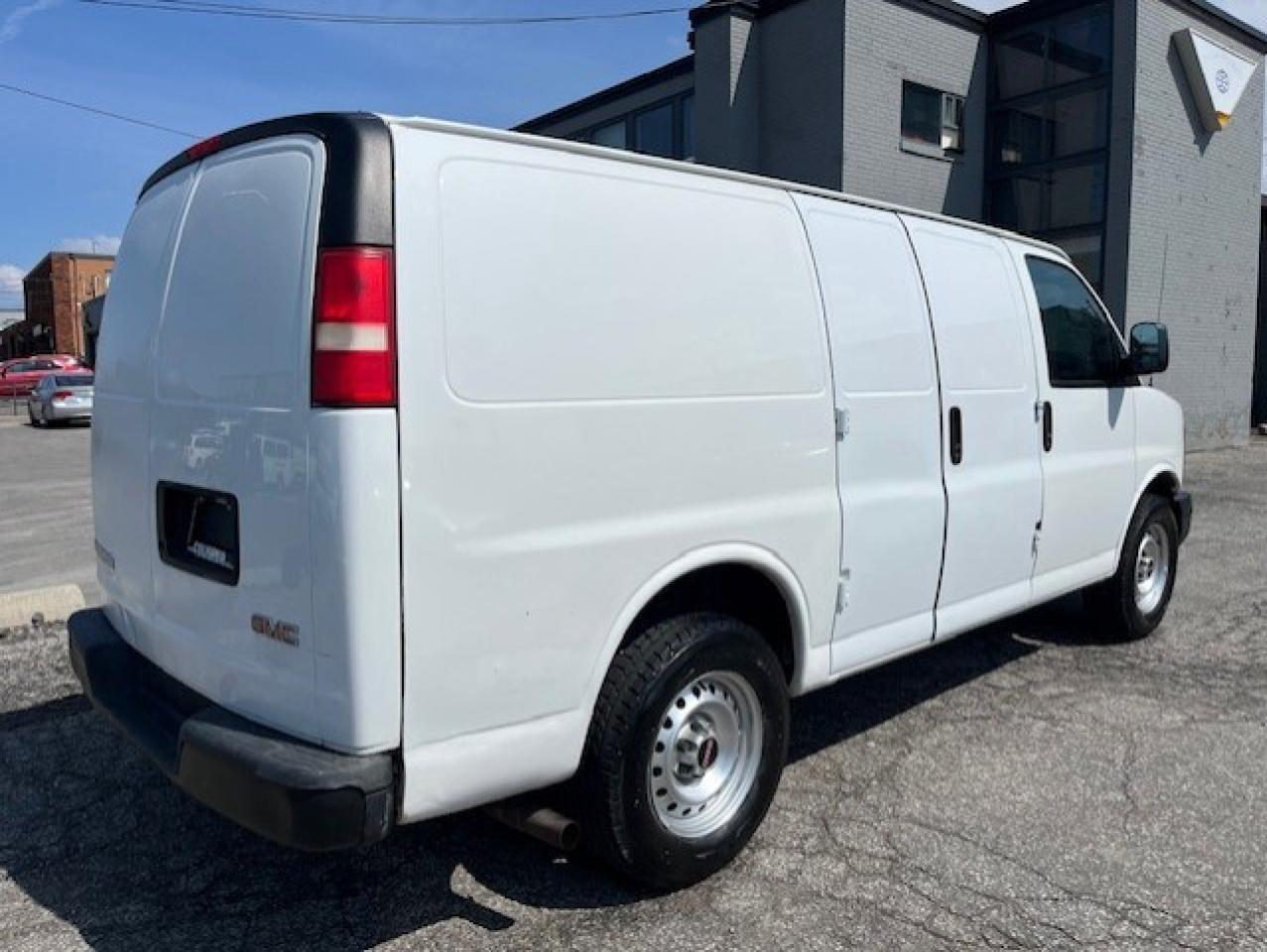 2011 GMC Savana Cargo Van 1500 V6-DIVIDER-SHELVES-NO WINDOW-NEW BRAKES/TIRES Photo