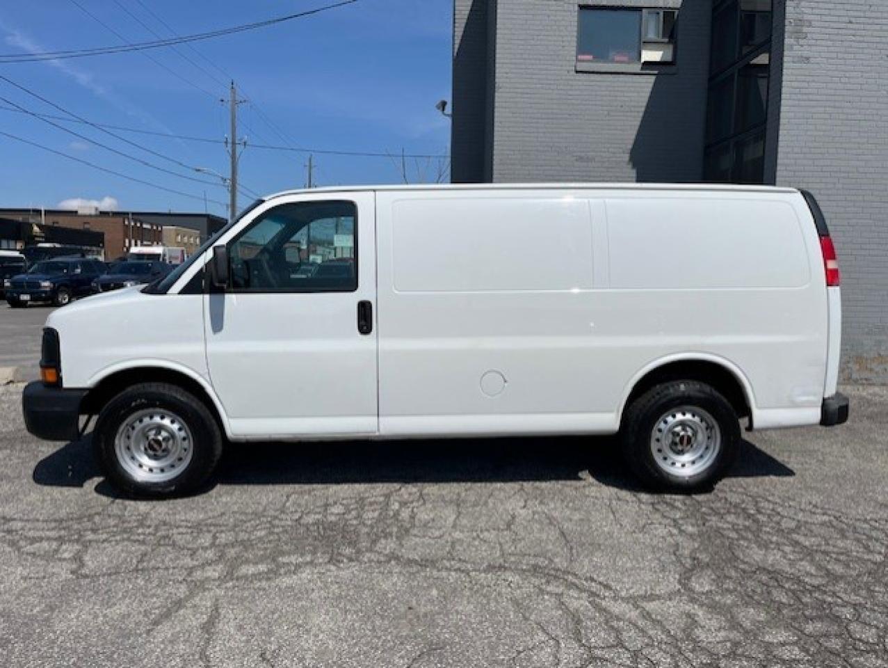 2011 GMC Savana Cargo Van 1500 V6-DIVIDER-SHELVES-NO WINDOW-NEW BRAKES/TIRES Photo