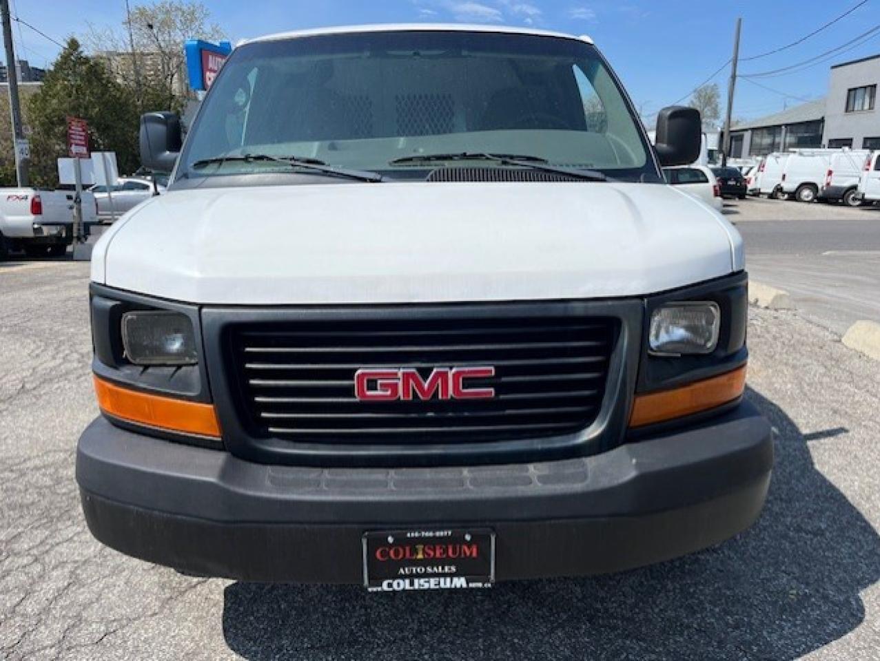 2011 GMC Savana Cargo Van 1500 V6-DIVIDER-SHELVES-NO WINDOW-NEW BRAKES/TIRES Photo