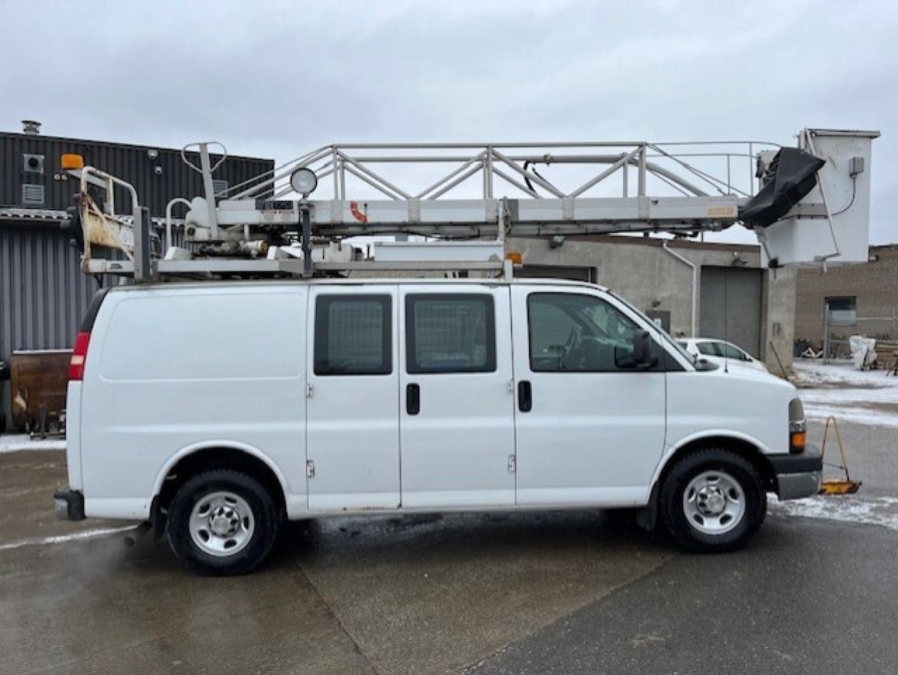 2012 Chevrolet Express 3500 BUCKET/BOOM/CHERRY PICKER **TELELIFT CRANE** Photo