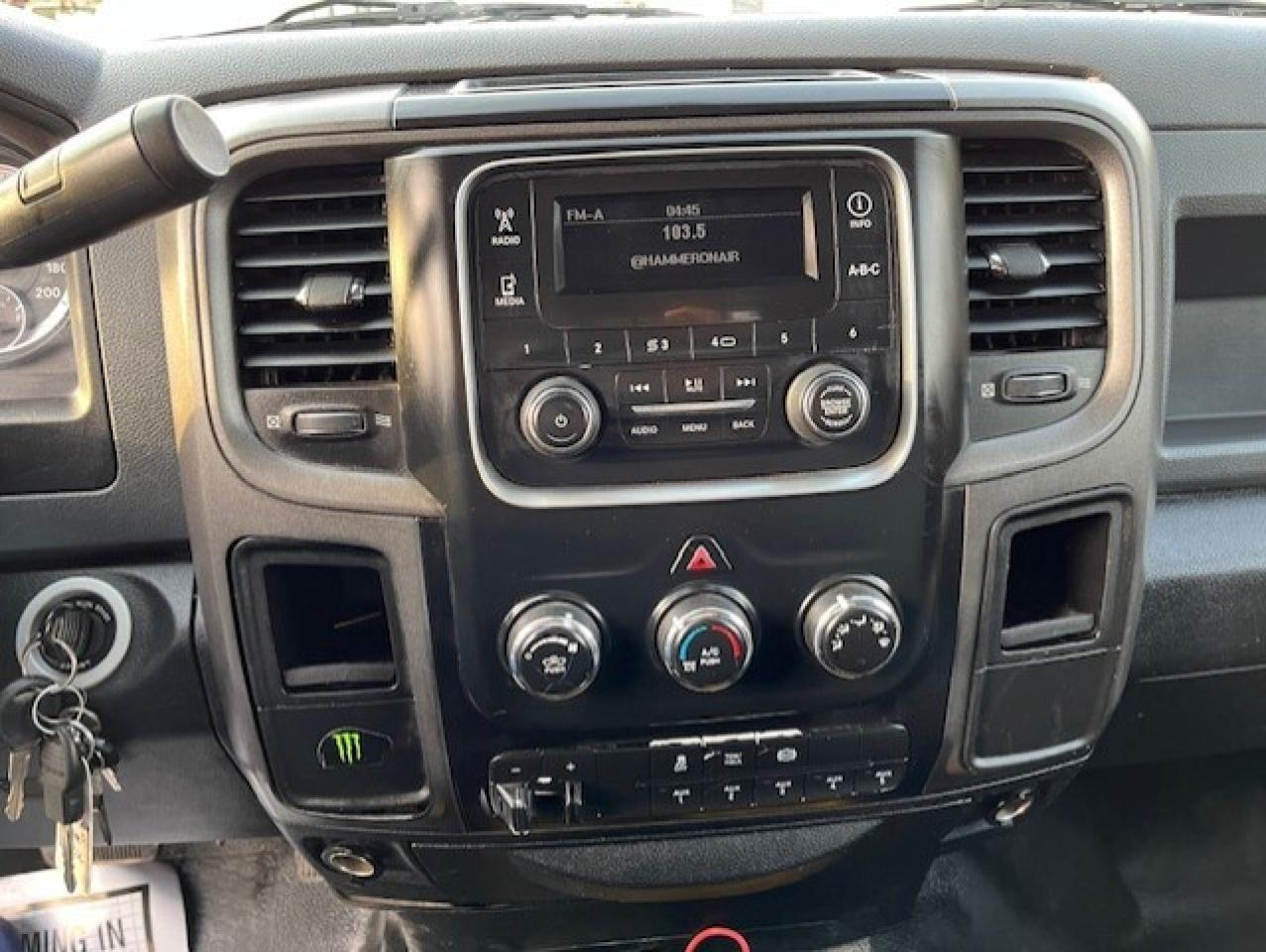 2013 RAM 5500 ONLY 79KM-6.7L CUMMINS DIESEL-11' DUMP BOX-CAMERA Photo