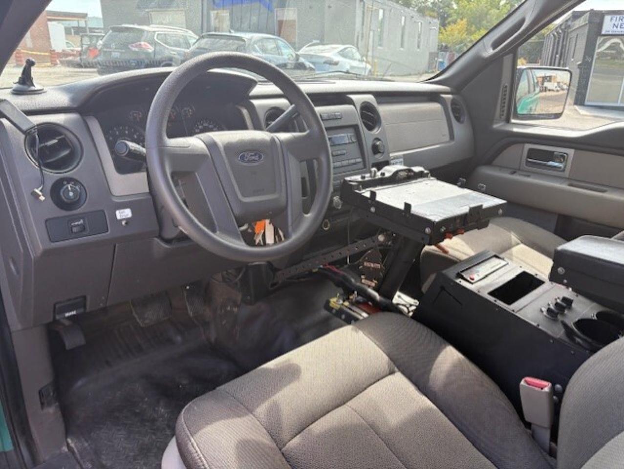 2010 Ford F-150 1 OWNER-5.4L V8-LEER CAP-NEW BRAKES-CERTIFIED!! Photo