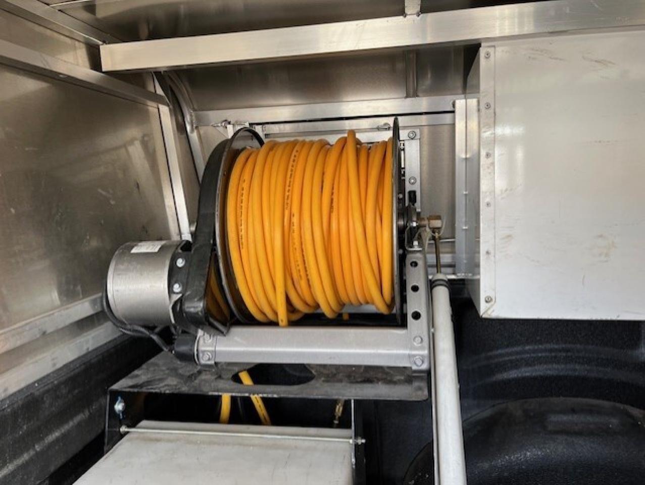 2020 Ford F-150 XL V6 ARE CAP-BACK UP CAMERA-MOBILE POWER WASHER Photo