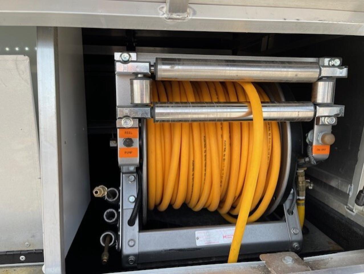 2020 Ford F-150 XL V6 ARE CAP-BACK UP CAMERA-MOBILE POWER WASHER Photo