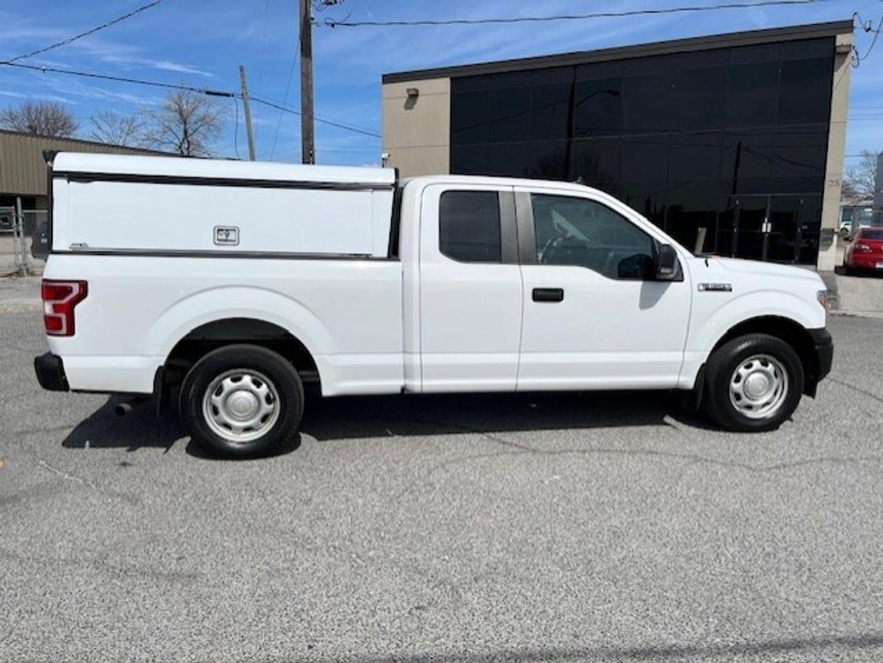 2020 Ford F-150 XL V6 ARE CAP-BACK UP CAMERA-MOBILE POWER WASHER Photo