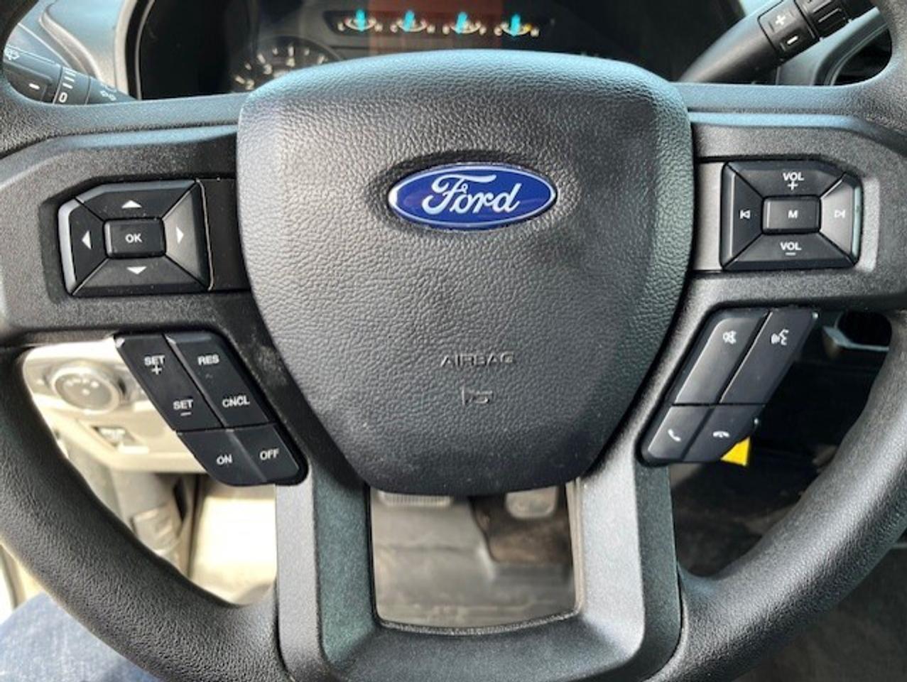 2020 Ford F-150 XL V6 ARE CAP-BACK UP CAMERA-MOBILE POWER WASHER Photo