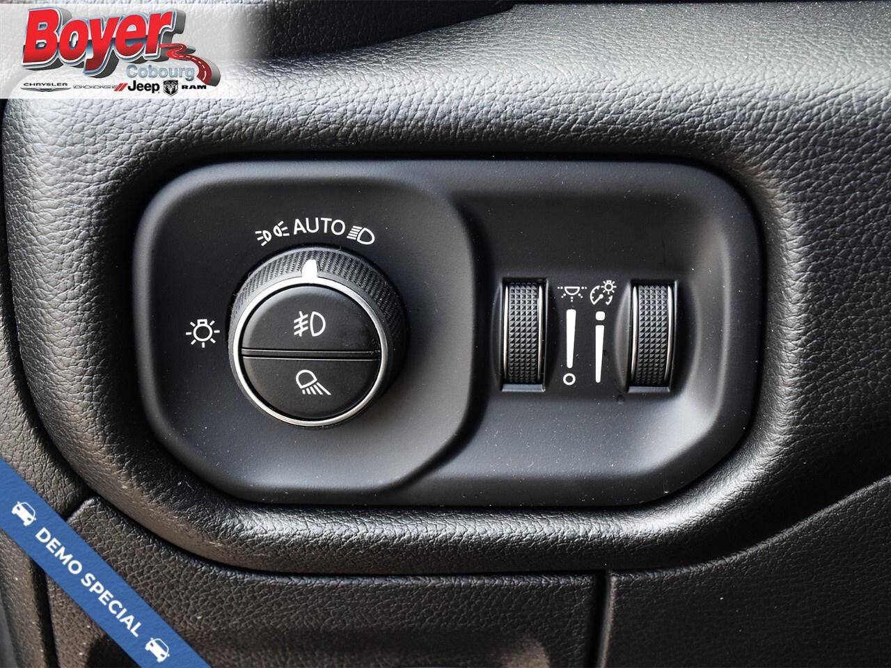 2025 RAM 1500 Sport 4x4 Crew Cab 5'7 Box Photo