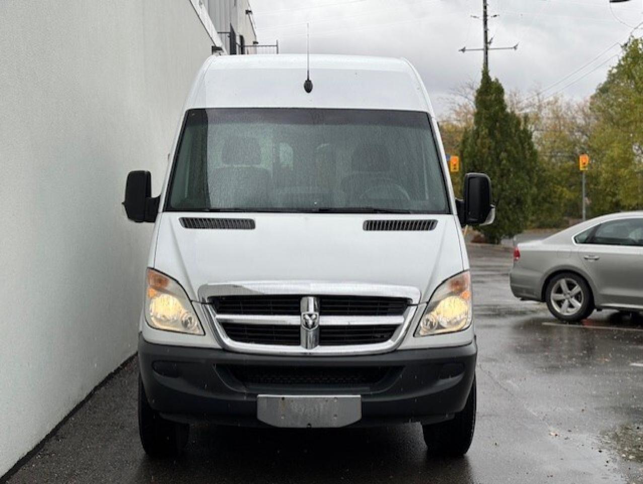 2009 Dodge Sprinter 2500 144 HIGH ROOF-ONLY 89,000KM-1 OWNER-SHELVES! Photo
