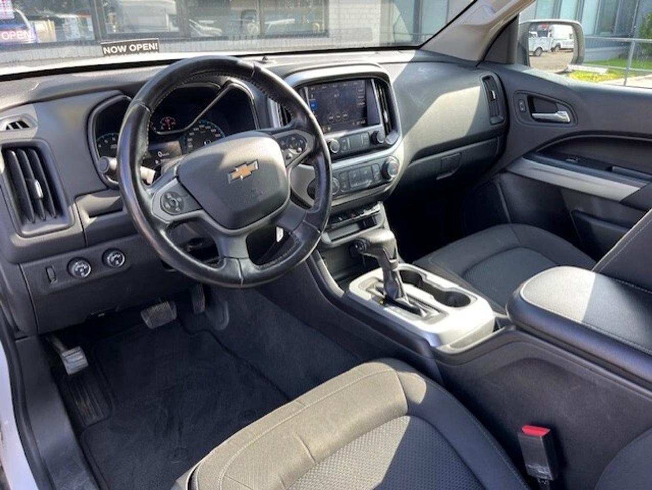 2019 Chevrolet Colorado LT 4WD **LEER CAP-PULL OUT SHELF-WE FINANCE-CERT** Photo