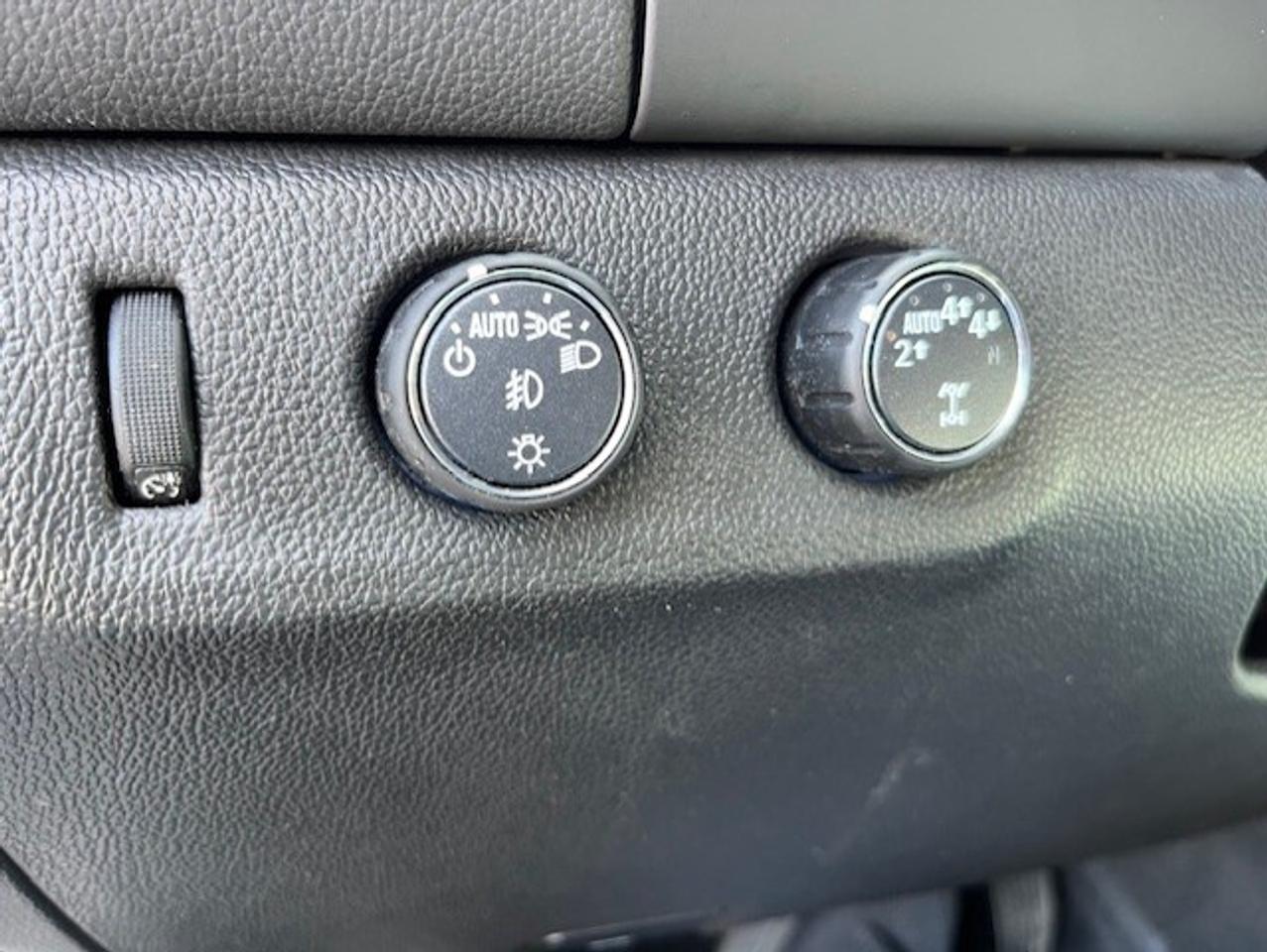 2019 Chevrolet Colorado LT 4WD **LEER CAP-PULL OUT SHELF-WE FINANCE-CERT** Photo