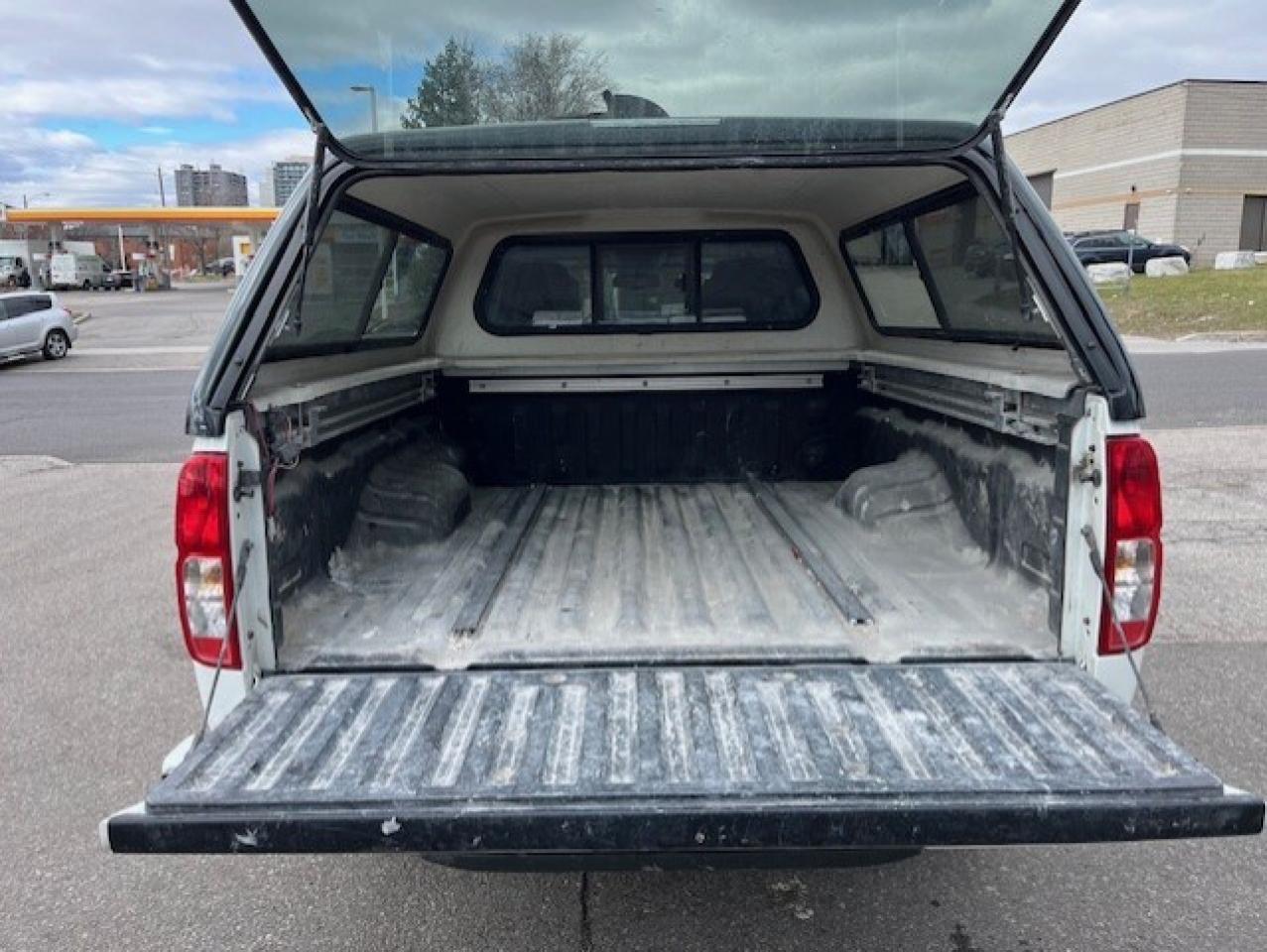 2018 Nissan Frontier SV 4X4 MIDNIGHT EDITION-CREW CAB-CERTIFIED-FINANCE Photo4