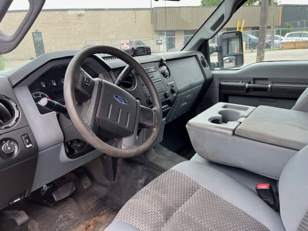 2013 Ford F-250 6.7L POWER STROKE DIESEL-LONG BOX-POWER LIFTGATE Photo