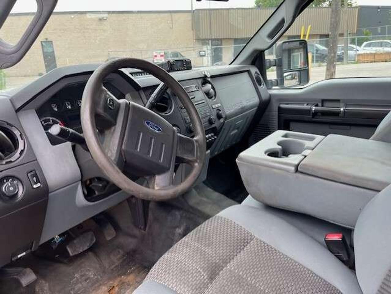 2013 Ford F-250 6.7L POWER STROKE DIESEL-LONG BOX-POWER LIFTGATE Photo