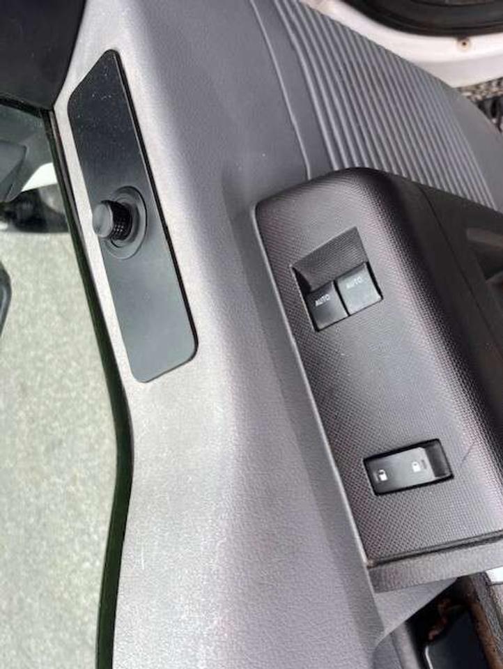2013 Ford F-250 6.7L POWER STROKE DIESEL-LONG BOX-POWER LIFTGATE Photo