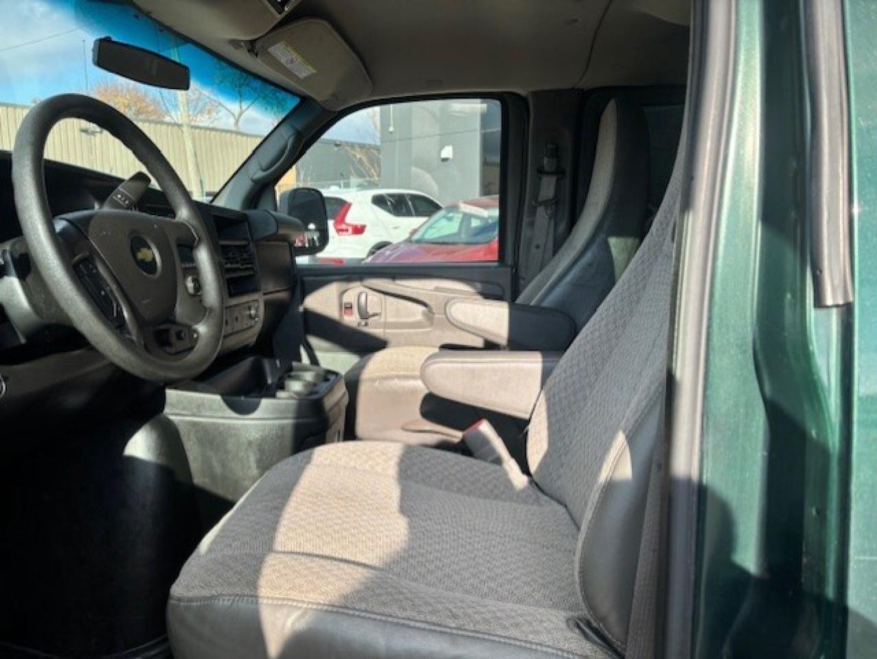 2014 Chevrolet Express 3500 **6.6L DURAMAX DIESEL-12 PASSENGER EXTENDED** Photo