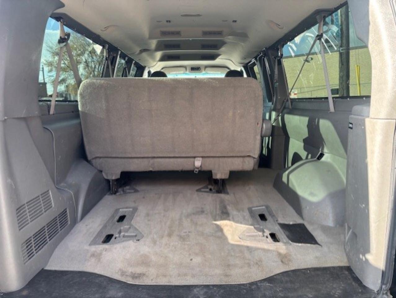 2014 Chevrolet Express 3500 **6.6L DURAMAX DIESEL-12 PASSENGER EXTENDED** Photo