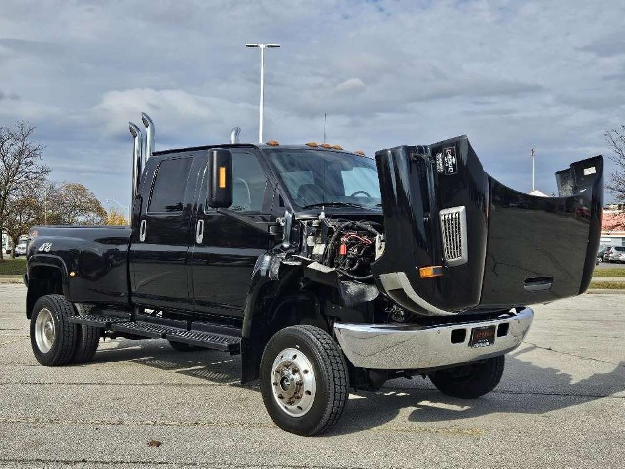 2006 Chevrolet CC4500 KODIAK 4x4-6.6L DURAMAX DIESEL-CREW CAB-TOPKICK!!! Photo