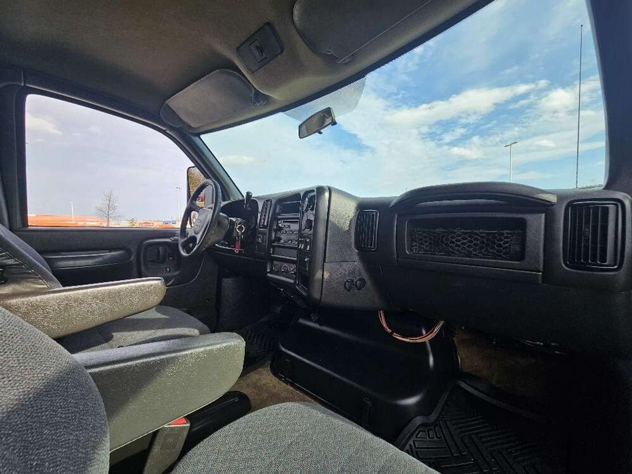 2006 Chevrolet CC4500 KODIAK 4x4-6.6L DURAMAX DIESEL-CREW CAB-TOPKICK!!! Photo