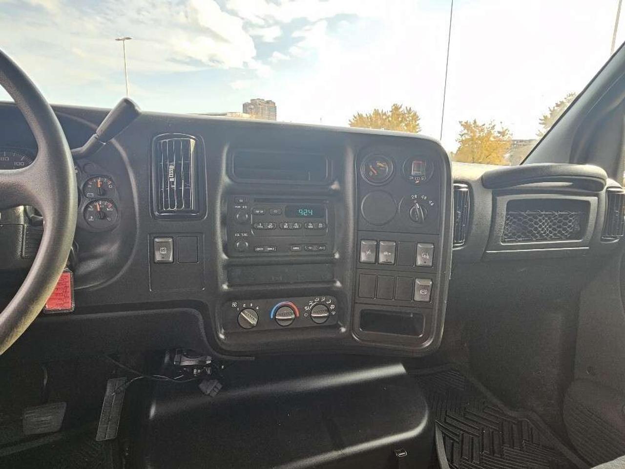 2006 Chevrolet CC4500 KODIAK 4x4-6.6L DURAMAX DIESEL-CREW CAB-TOPKICK!!! Photo