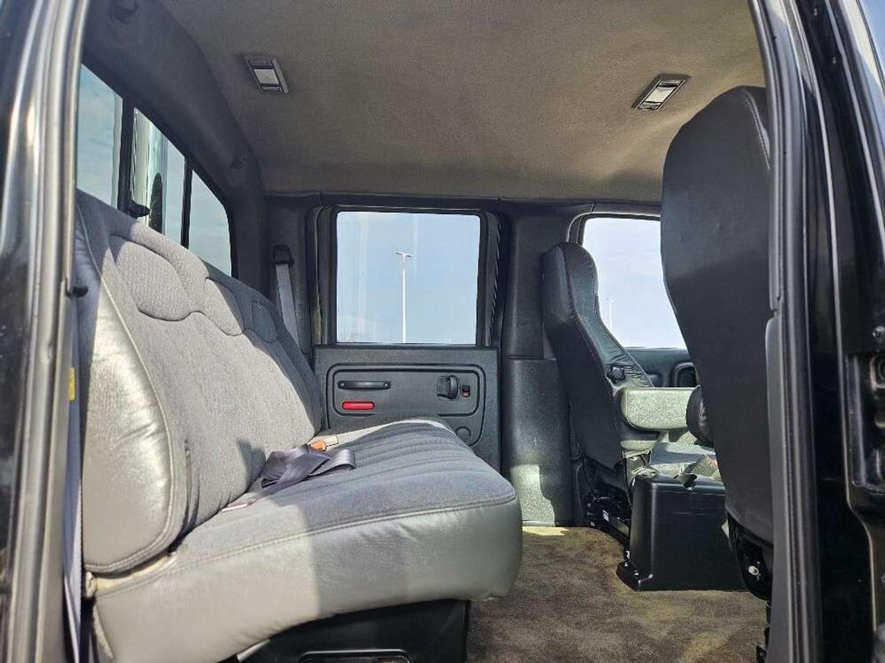 2006 Chevrolet CC4500 KODIAK 4x4-6.6L DURAMAX DIESEL-CREW CAB-TOPKICK!!! Photo