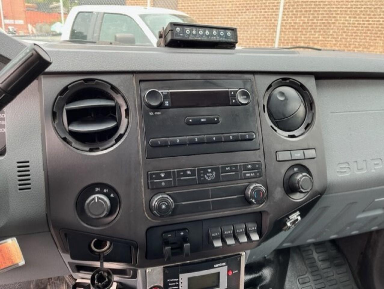 2012 Ford F-550 4WD CREW CAB SERVICE BOX 6.7L POWER STROKE DIESEL Photo