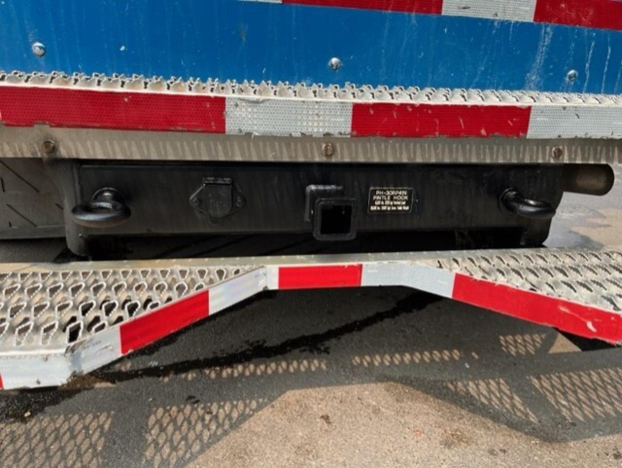 2012 Ford F-550 4WD CREW CAB SERVICE BOX 6.7L POWER STROKE DIESEL Photo