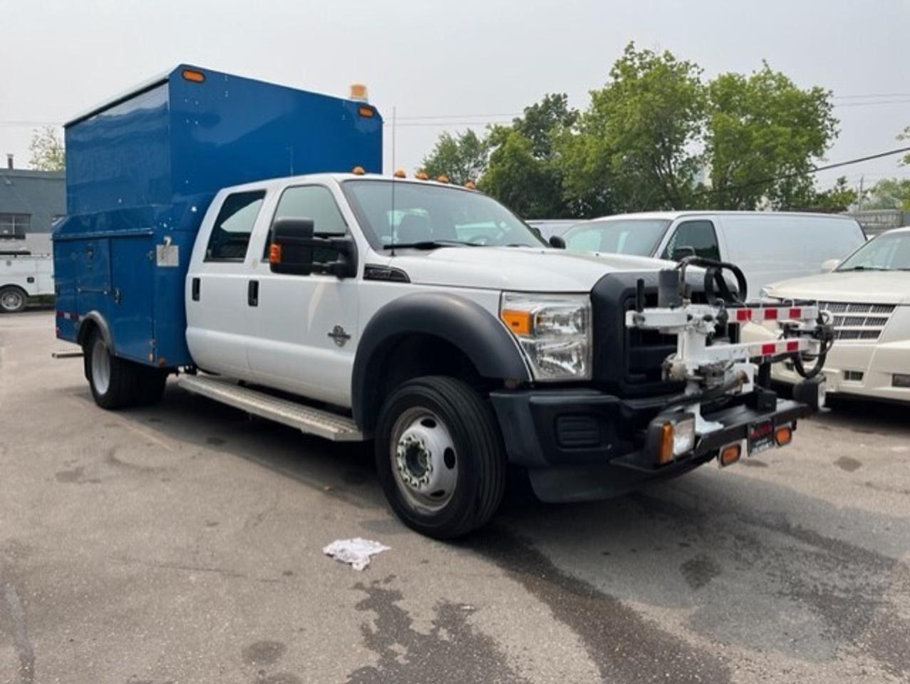 2012 Ford F-550 4WD CREW CAB SERVICE BOX 6.7L POWER STROKE DIESEL Photo