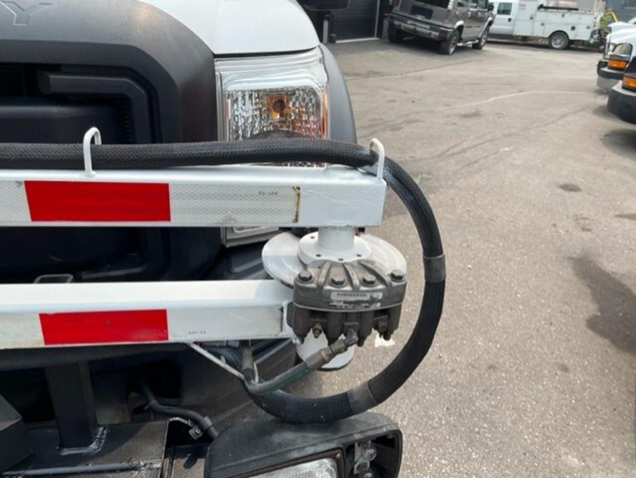 2012 Ford F-550 4WD CREW CAB SERVICE BOX 6.7L POWER STROKE DIESEL Photo