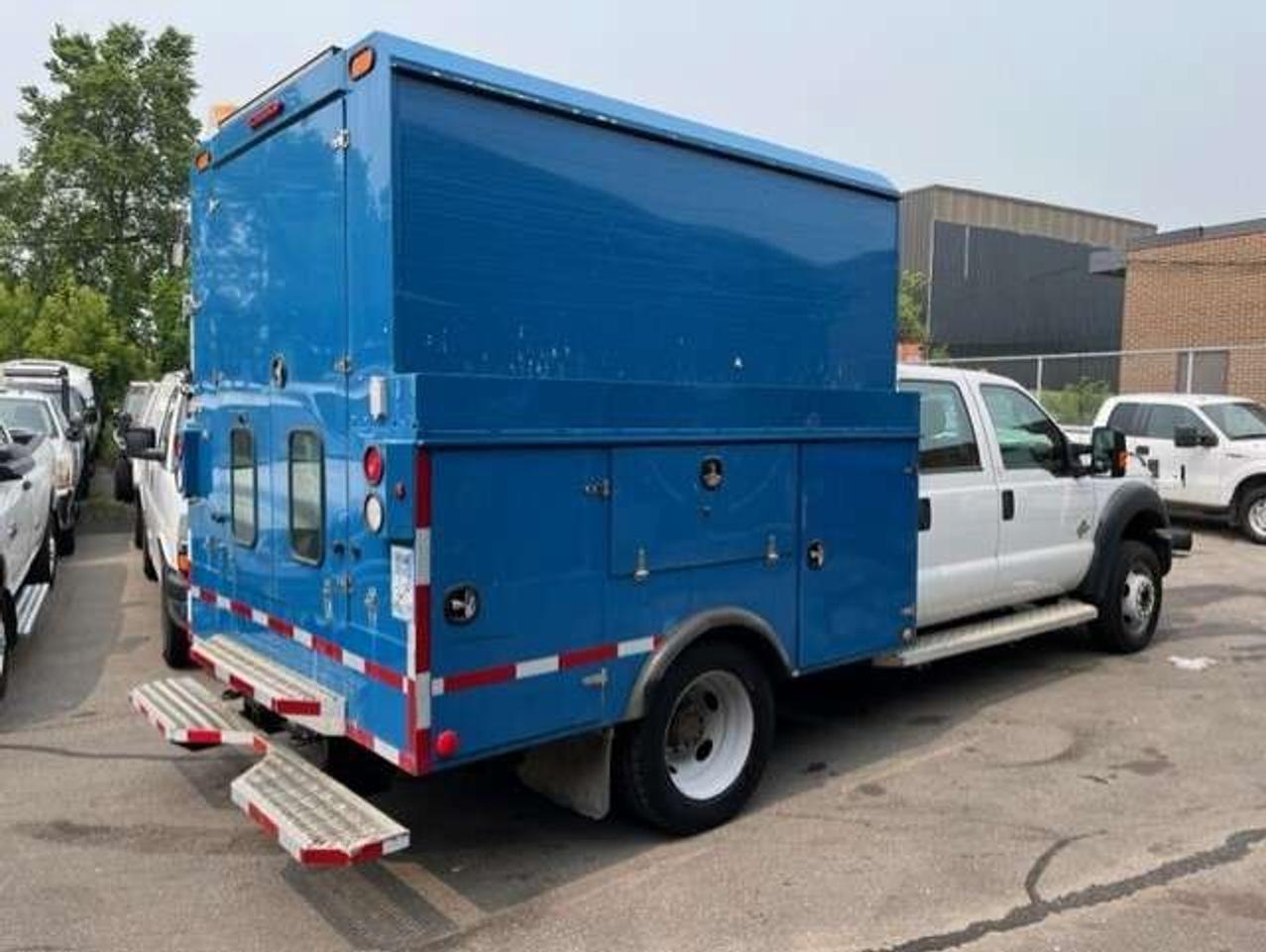 2012 Ford F-550 4WD CREW CAB SERVICE BOX 6.7L POWER STROKE DIESEL Photo