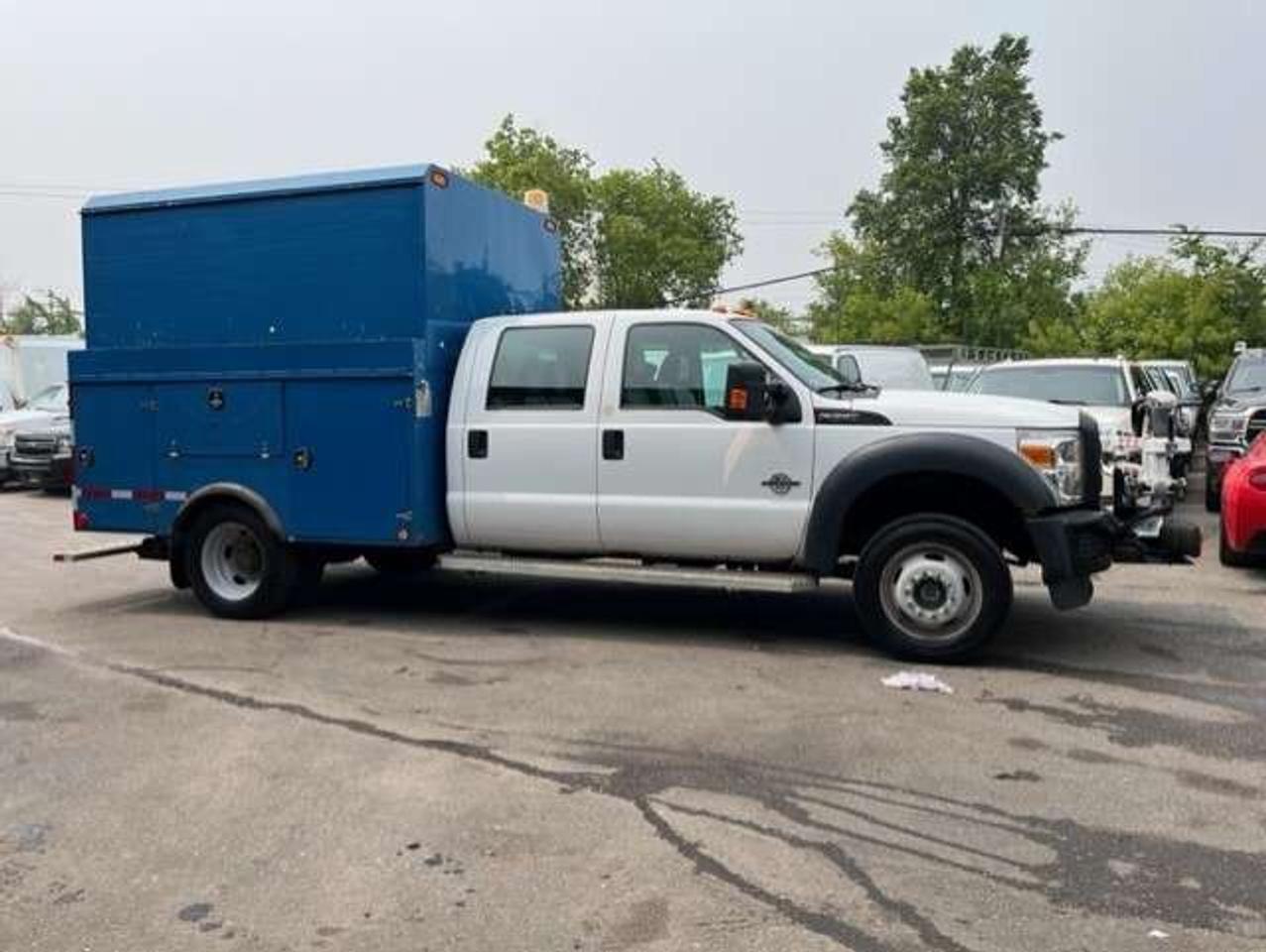 2012 Ford F-550 4WD CREW CAB SERVICE BOX 6.7L POWER STROKE DIESEL Photo