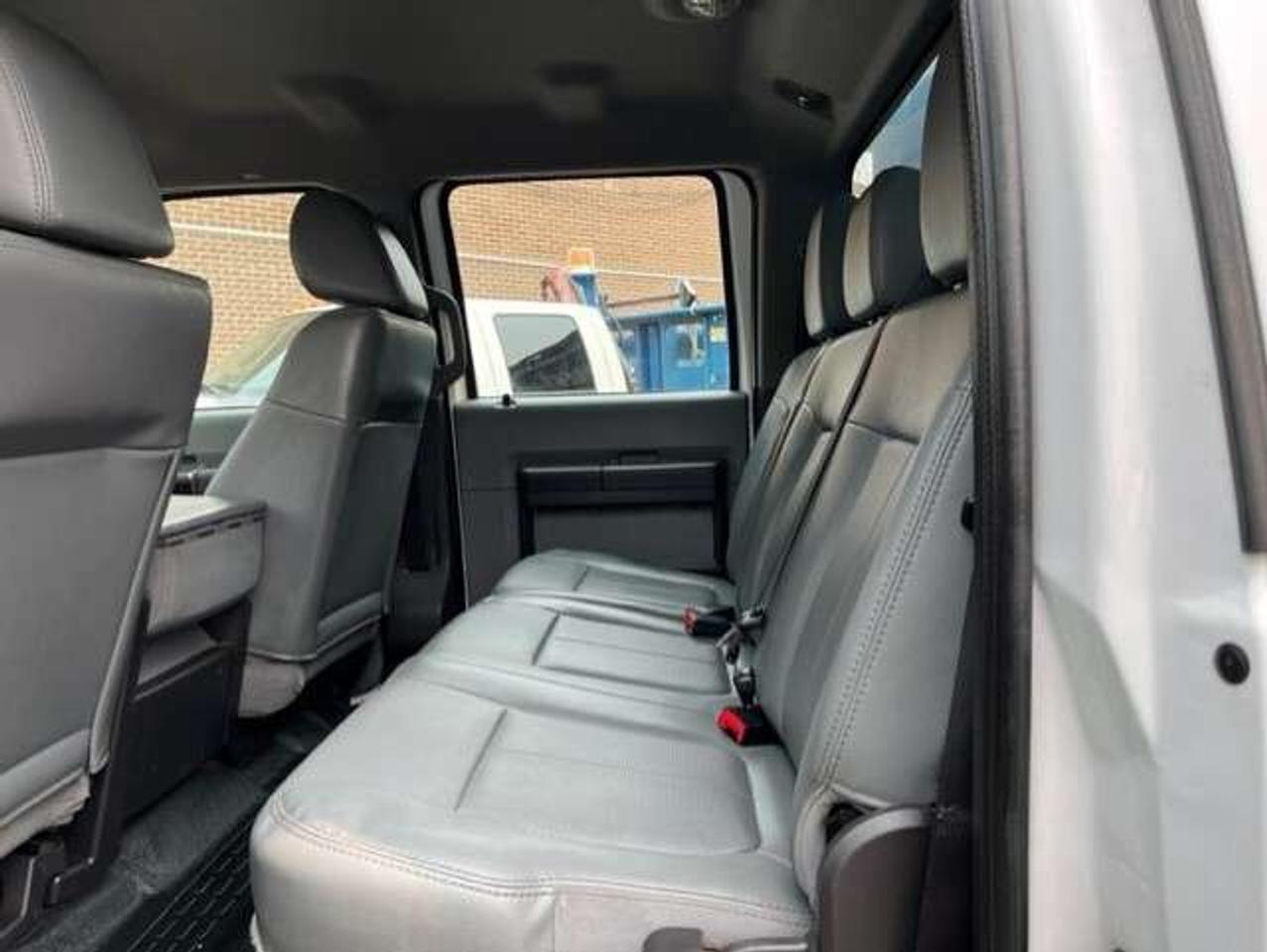 2012 Ford F-550 4WD CREW CAB SERVICE BOX 6.7L POWER STROKE DIESEL Photo