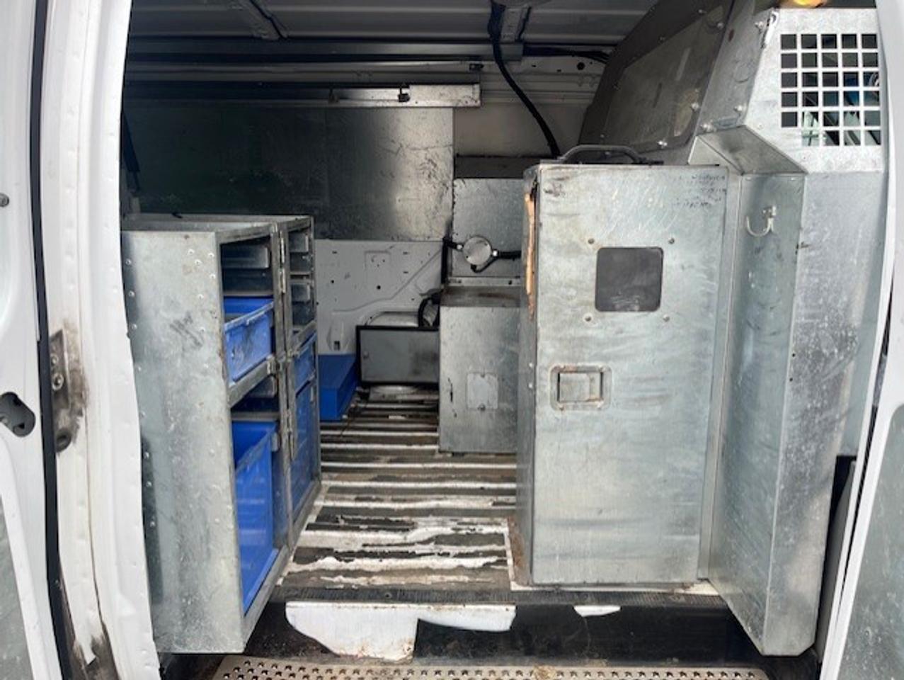 2012 Ford Econoline E-350 **LADDER RACKS-SHELVES-POWER INVERTER** Photo