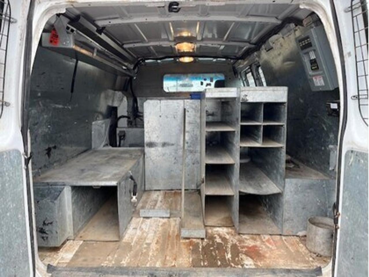 2012 Ford Econoline E-350 **LADDER RACKS-SHELVES-POWER INVERTER** Photo