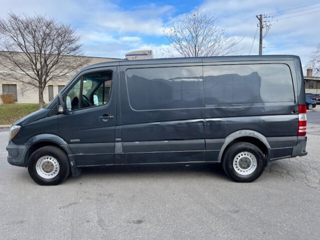 2015 Mercedes-Benz Sprinter 2500 144 WB *ZONOTTI REEFER REFRIFGERATION SYSTEM* Photo