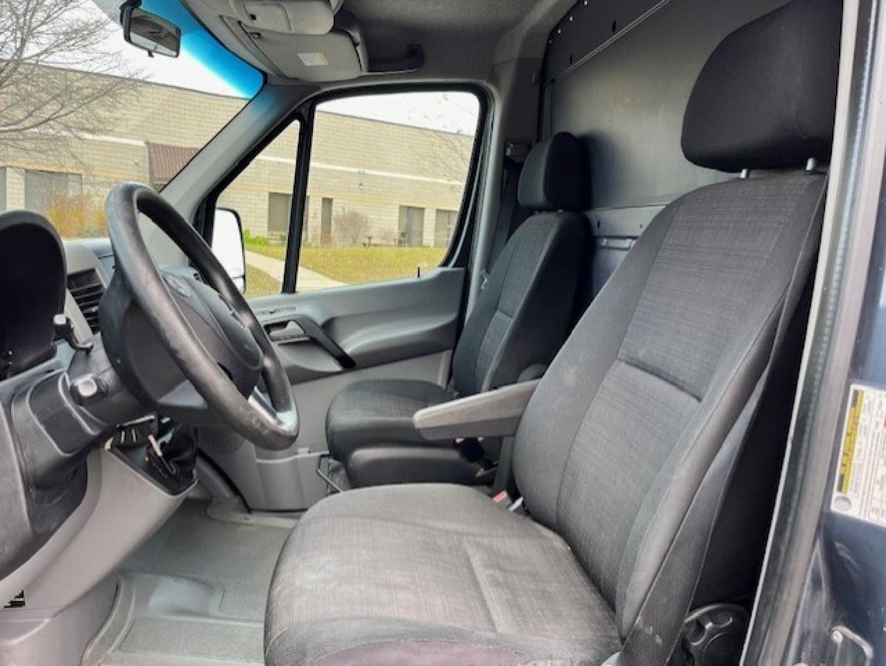 2015 Mercedes-Benz Sprinter 2500 144 WB *ZONOTTI REEFER REFRIFGERATION SYSTEM* Photo