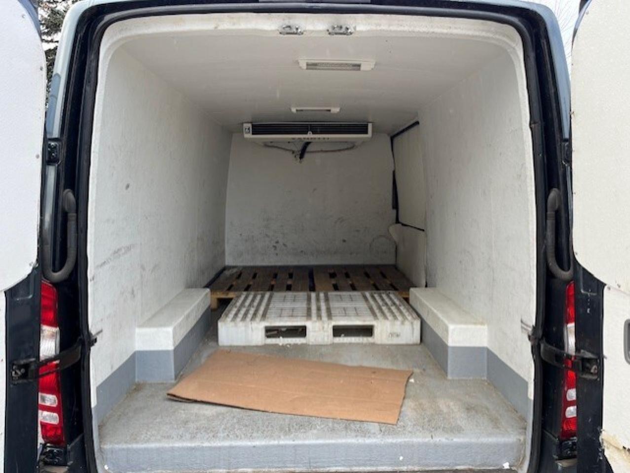 2015 Mercedes-Benz Sprinter 2500 144 WB *ZONOTTI REEFER REFRIFGERATION SYSTEM* Photo