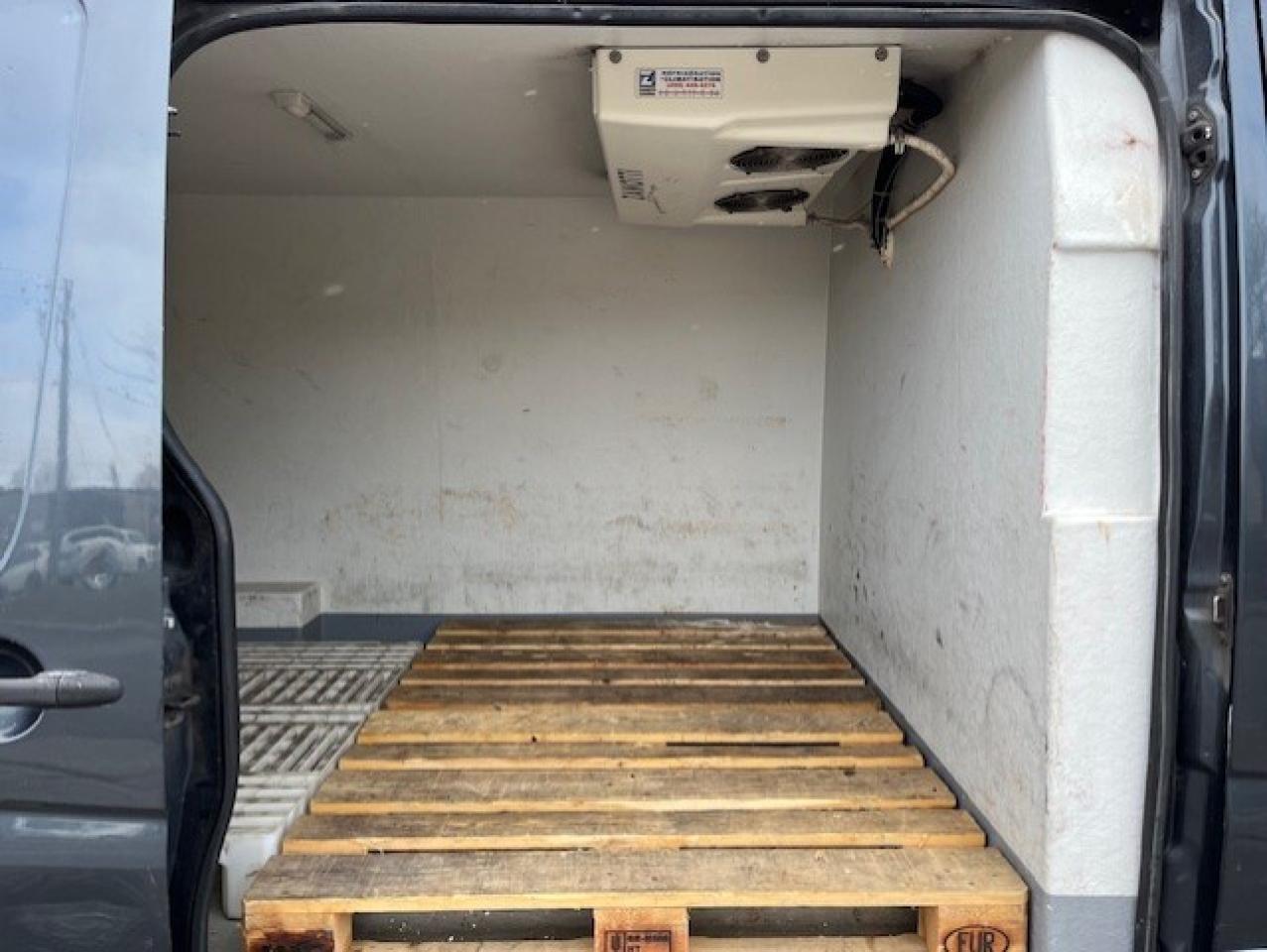 2015 Mercedes-Benz Sprinter 2500 144 WB *ZONOTTI REEFER REFRIFGERATION SYSTEM* Photo