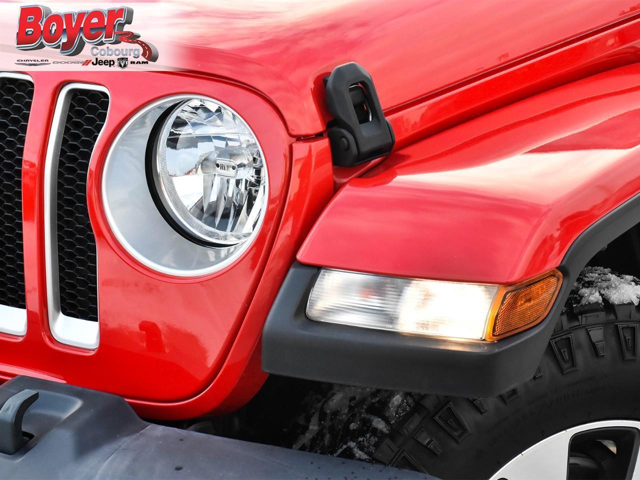 2021 Jeep WRANGLER UNLIMITED Sahara Photo