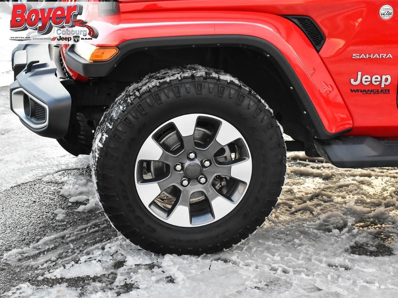 2021 Jeep WRANGLER UNLIMITED Sahara Photo